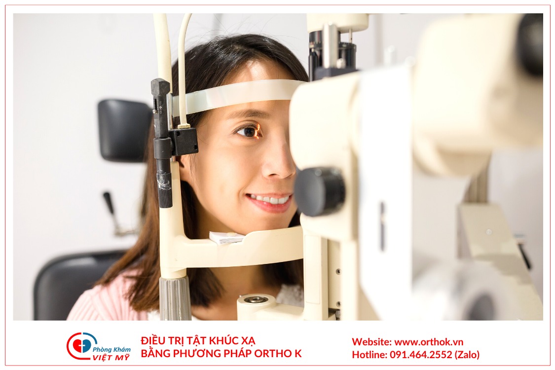 kính ortho k điều trị cận thị